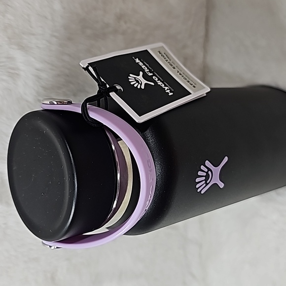 Hydro flask 32 oz Wide Mouth Flex Lid Black/Purple - Picture 3 of 5
